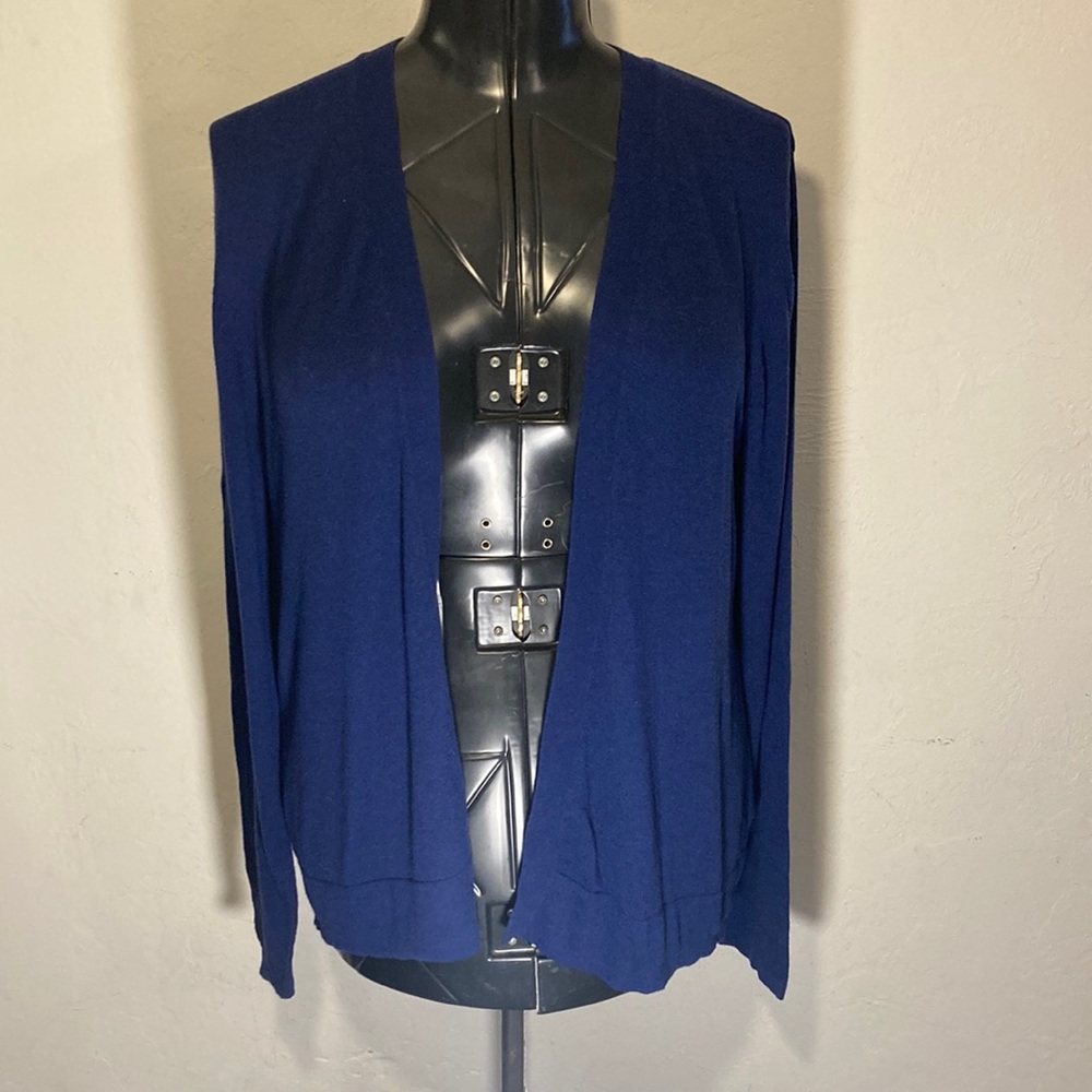 Old Navy XL Navy Blue Sweater